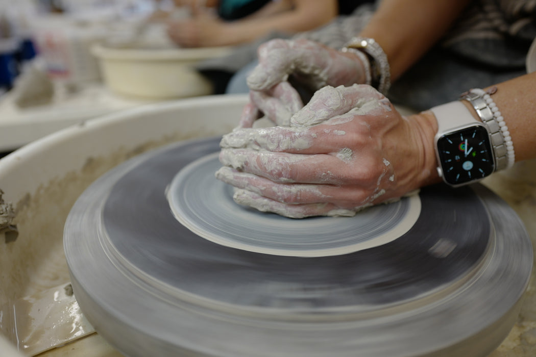 Valentines Day Date/Pottery Night 14 Feb, 8 pm